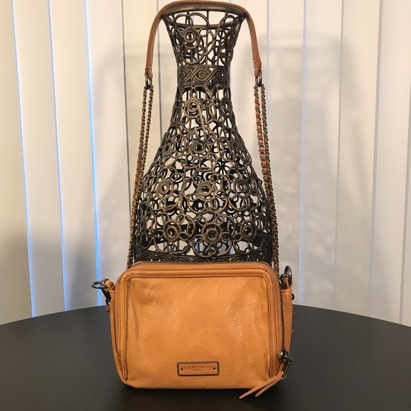 Liebeskind Handbags - 💫SOLD💫LIEBSKIND BERLIN Brown Leather Chain Bag